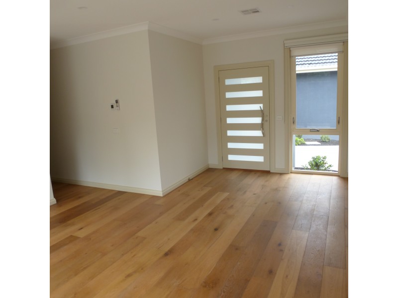 5  Lois Court, Bentleigh East VIC 3165