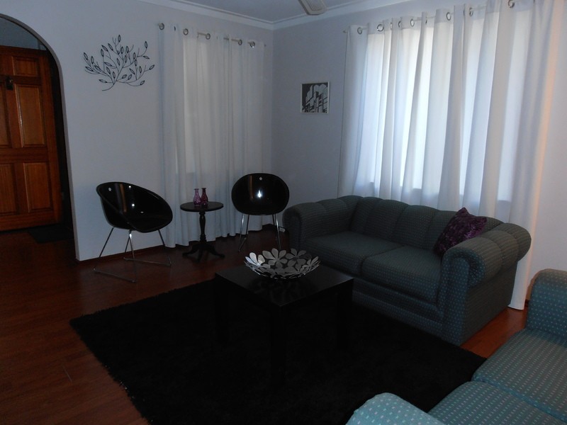 10 Durnsford Way, Camillo WA 6111