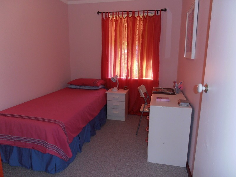 10 Durnsford Way, Camillo WA 6111