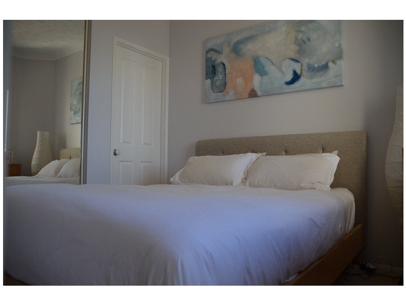 4/1396  Gold Coast Hwy, Palm Beach QLD 4221