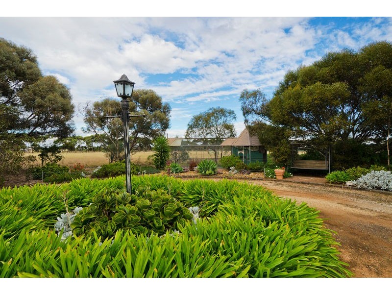 1130 Tarneit Road, Tarneit VIC 3029