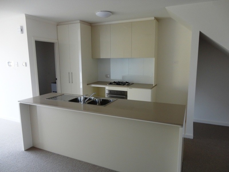 28 Brunton Crescent, Mulgrave VIC 3170