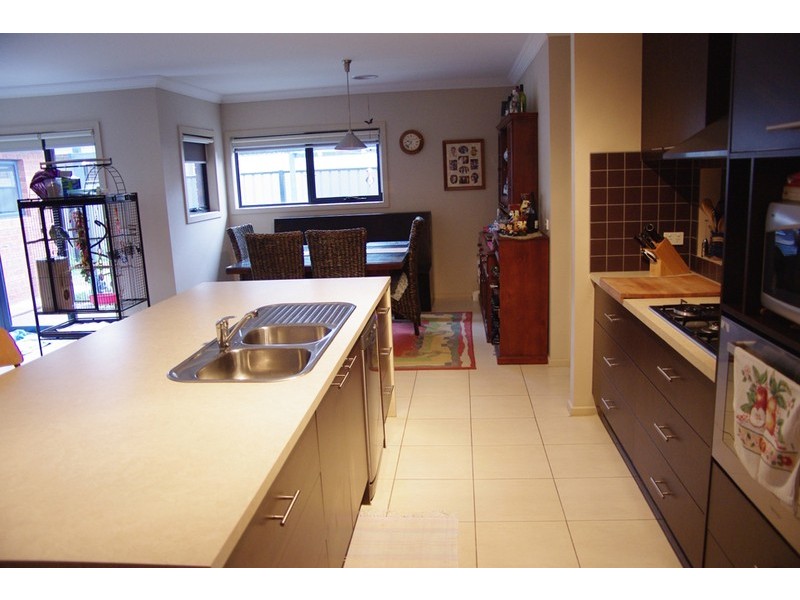 3 Rothesay Ave, Derrimut VIC 3030