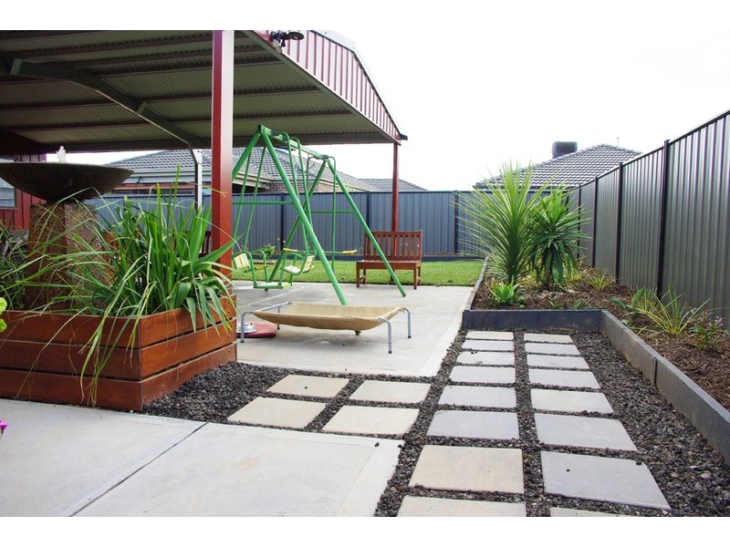 3 Rothesay Ave, Derrimut VIC 3030