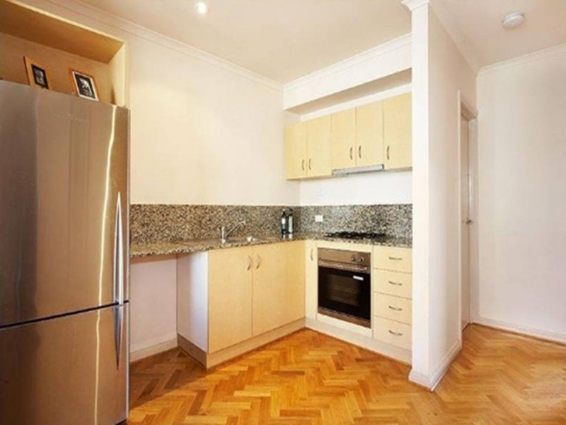 62 Wellington Street, St Kilda VIC 3182