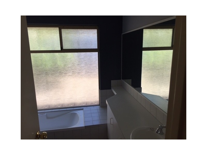 77B Welwyn Avenue, Salter Point WA 6152