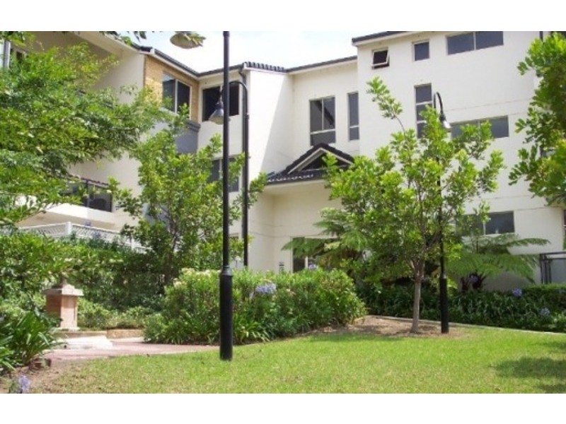1 Blackadder Close, Chiswick NSW 2046