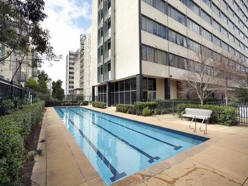 1806/570 Lygon Street, Carlton VIC 3053