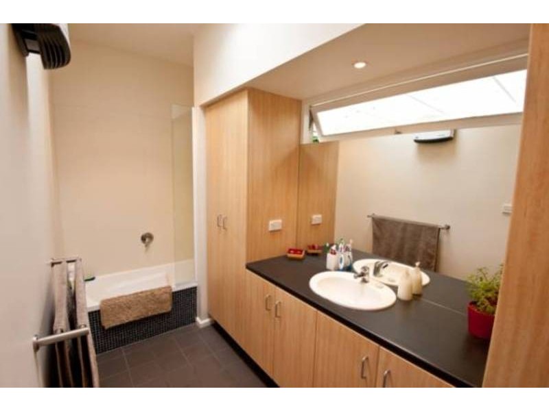 135 Nelson Rd, Mount Nelson TAS 7007