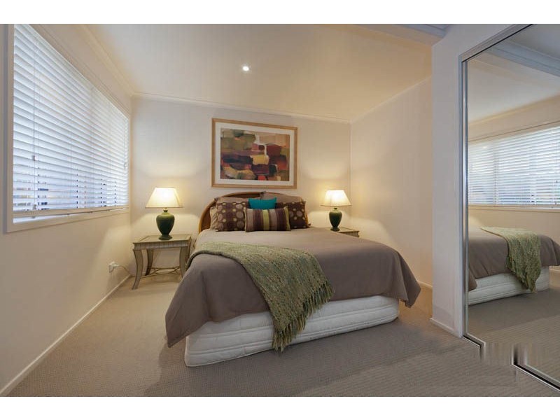 37 Mandalay Street, Fig Tree Pocket QLD 4069