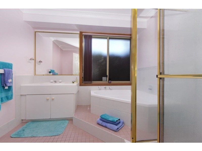 16 Croatia Place, Quakers Hill NSW 2763