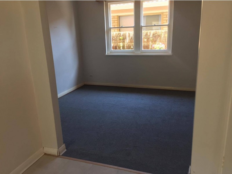 27 Crown Terrace, Royal Park SA 5014