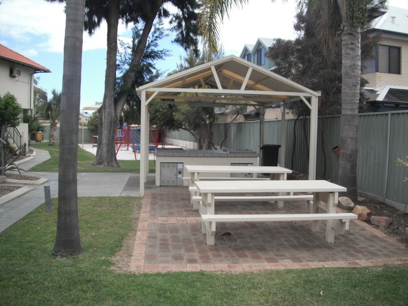 52/124 Mandurah Terrace, Mandurah WA 6210