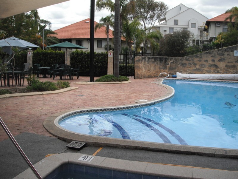 52/124 Mandurah Terrace, Mandurah WA 6210