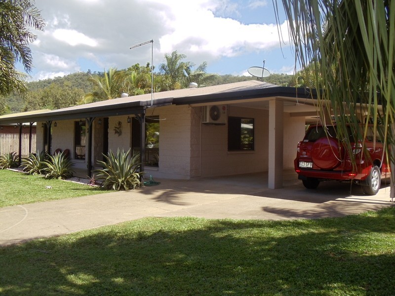 22 Wewak Street, Trinity Beach QLD 4879