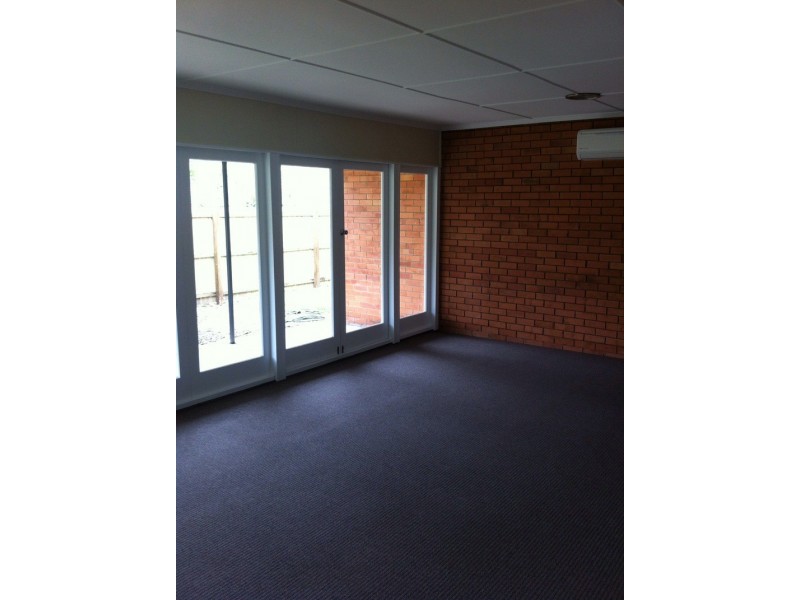 2 Horton Street, Wooloowin QLD 4030