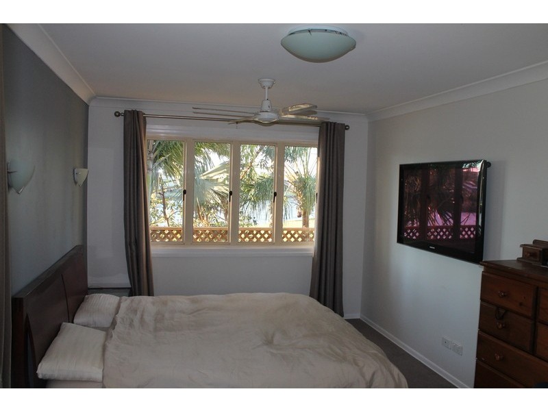 72A Coombe Avenue, Hope Island QLD 4212