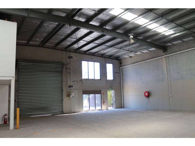 13 Second Avenue, Sunshine VIC 3020