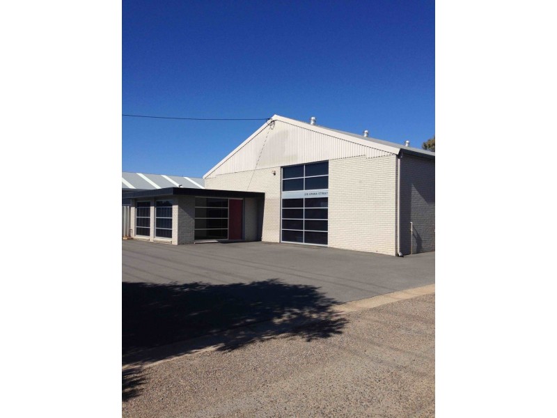 216 Urana Street, Ashmont NSW 2650