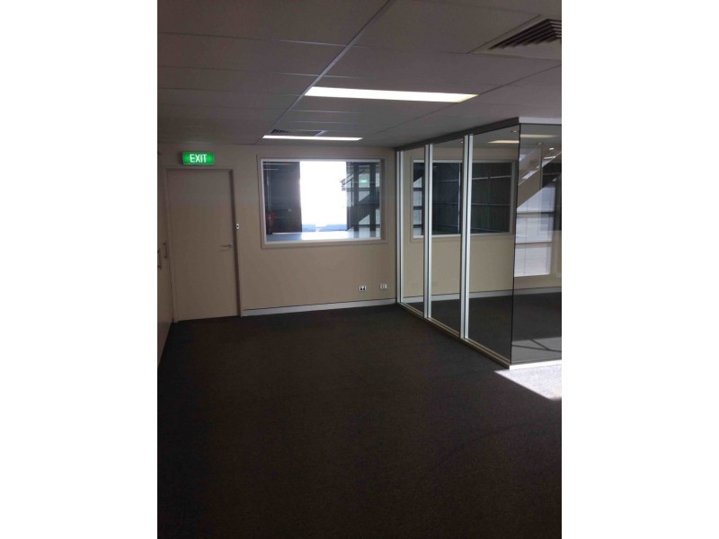 216 Urana Street, Ashmont NSW 2650