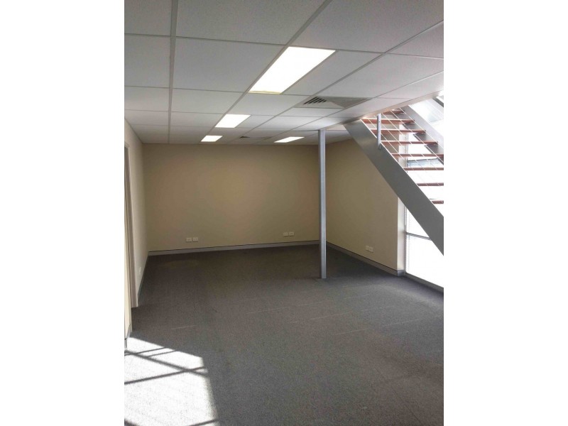 216 Urana Street, Ashmont NSW 2650