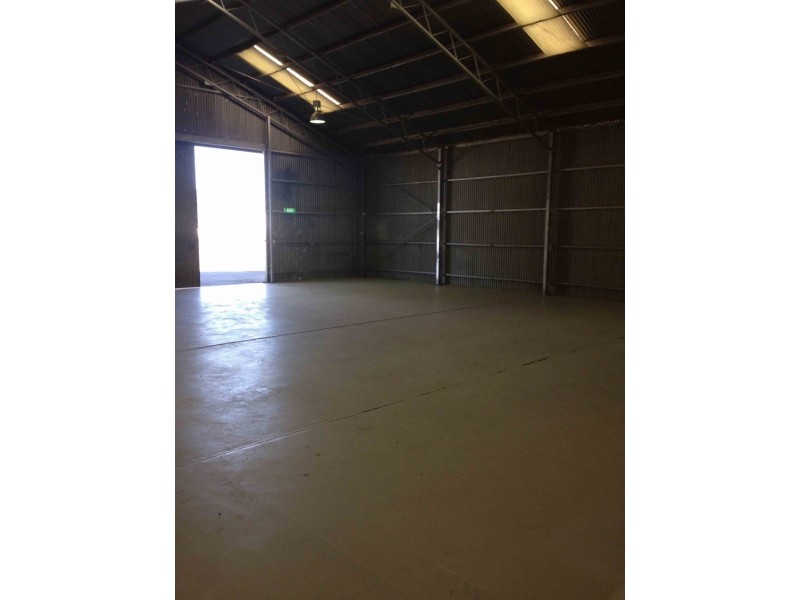 216 Urana Street, Ashmont NSW 2650