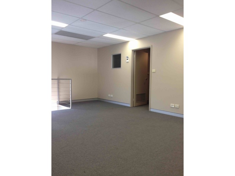 216 Urana Street, Ashmont NSW 2650