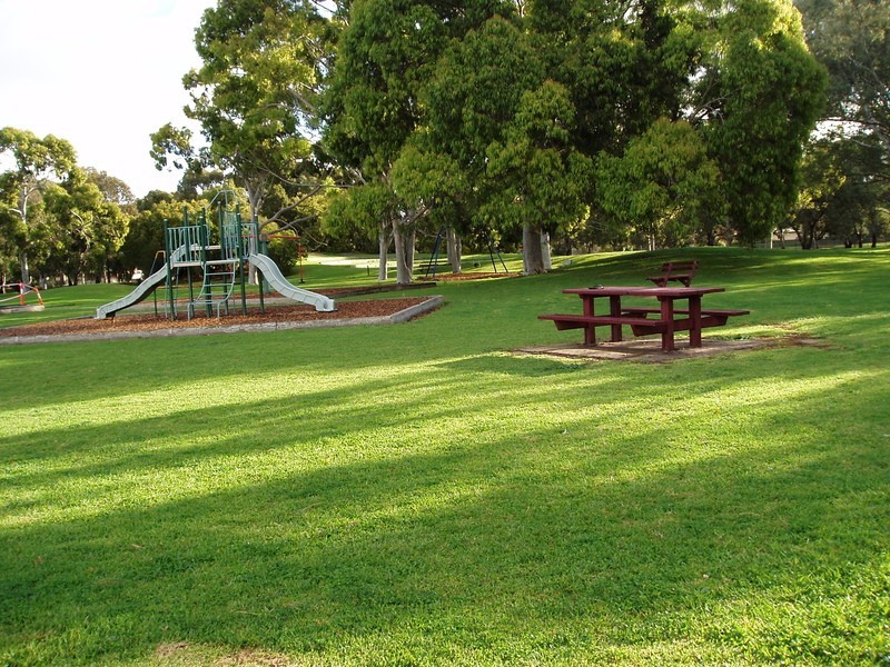 27 The Parade, Marion SA 5043