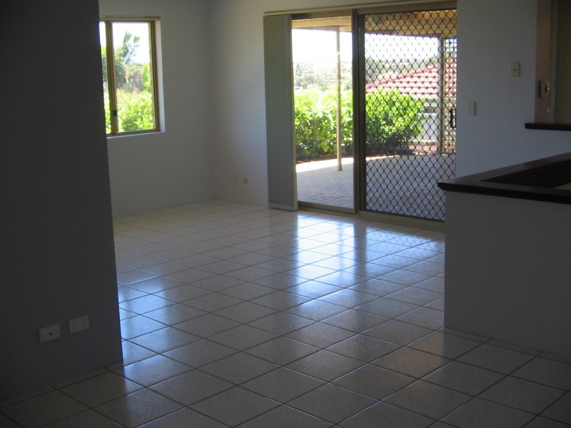 6 Fisherton Circuit, Kinross WA 6028