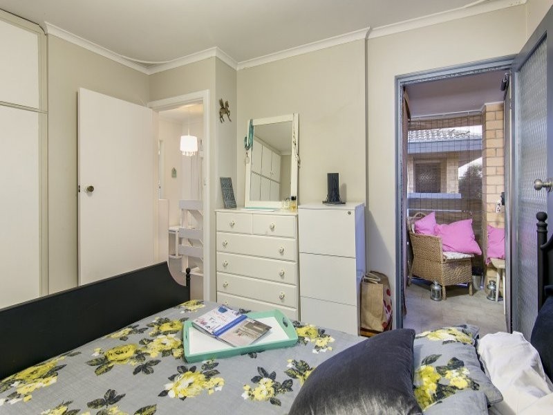 14/33 Wright Street, Henley Beach SA 5022