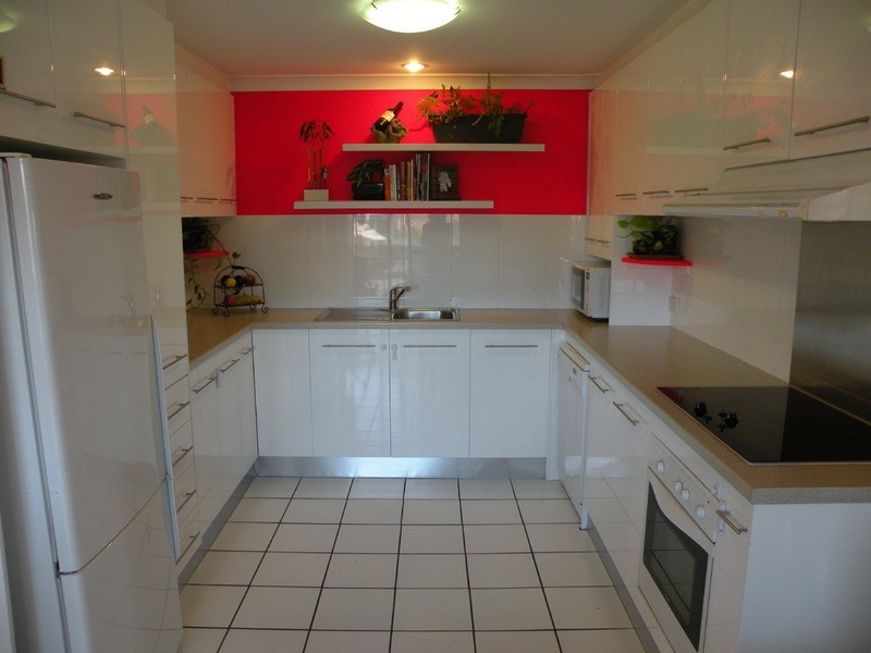 9/20-22 Whiting St, Labrador QLD 4215