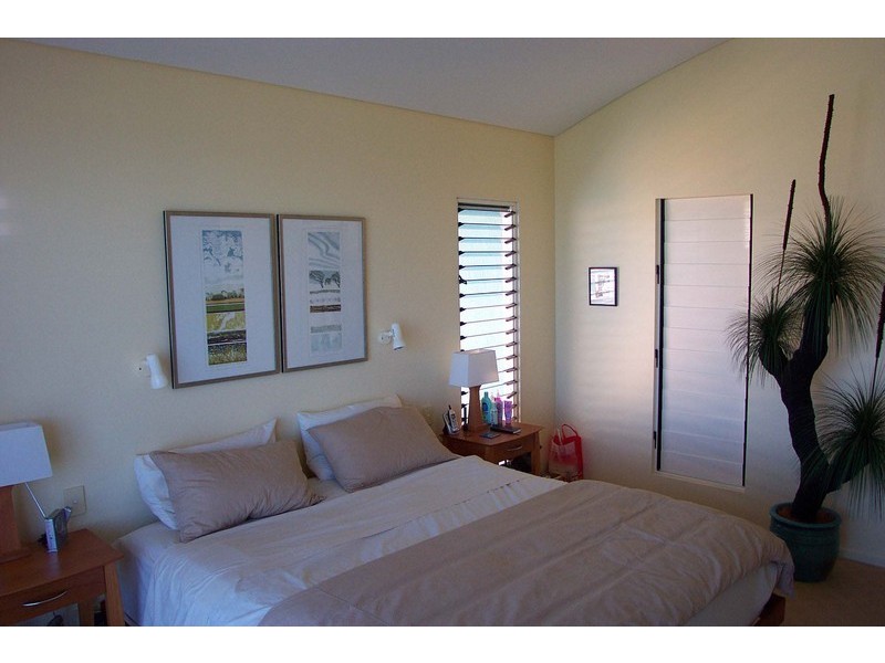 7 Bayside Way, Rosslyn QLD 4703