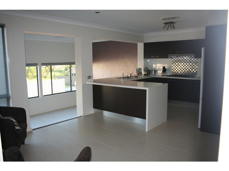 2 Thursday Avenue, Shell Cove NSW 2529
