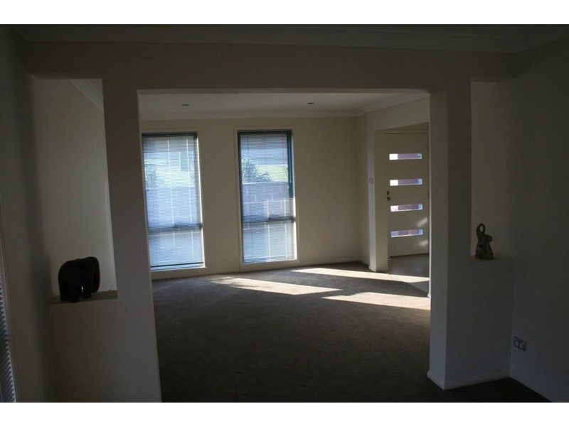 2 Thursday Avenue, Shell Cove NSW 2529
