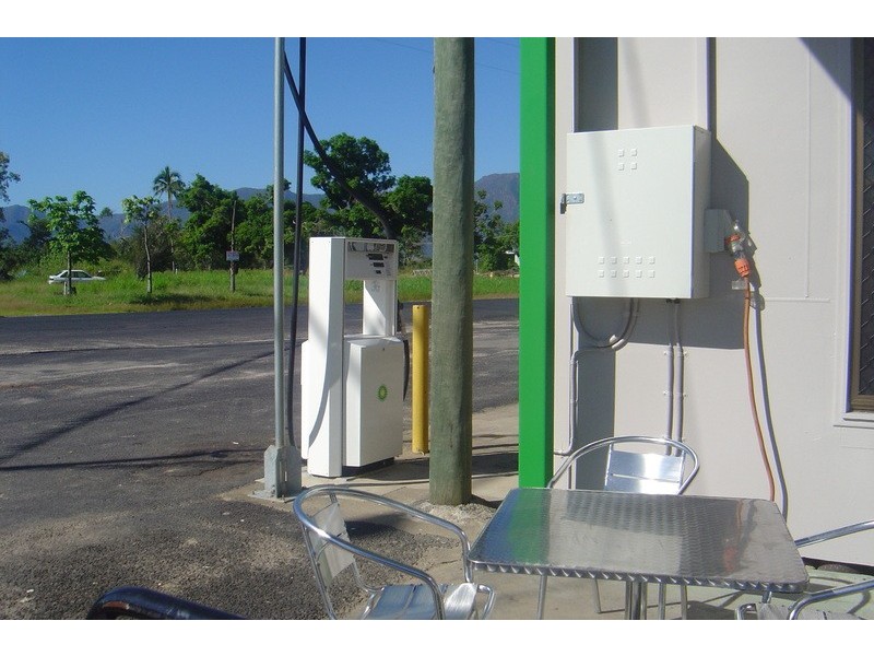 56115 Bruce Highway, Tully QLD 4854