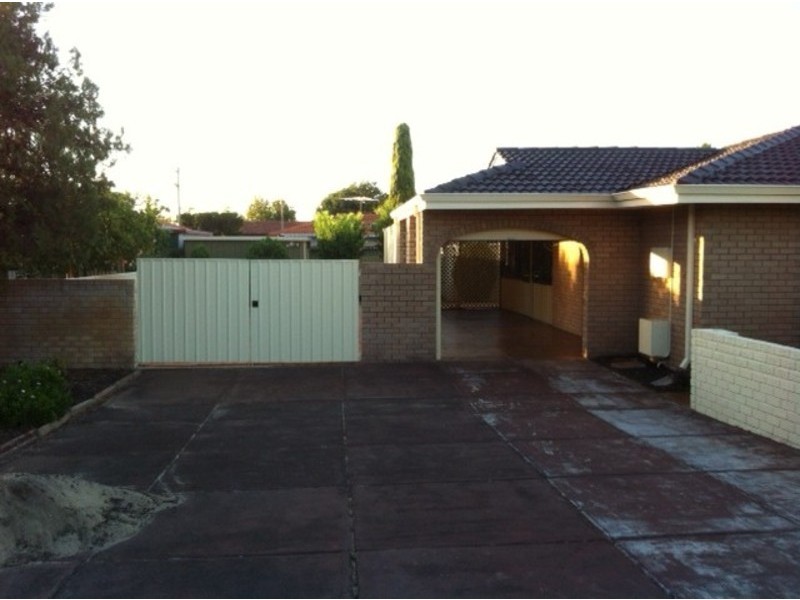 34 Quamby Place, Rockingham WA 6168