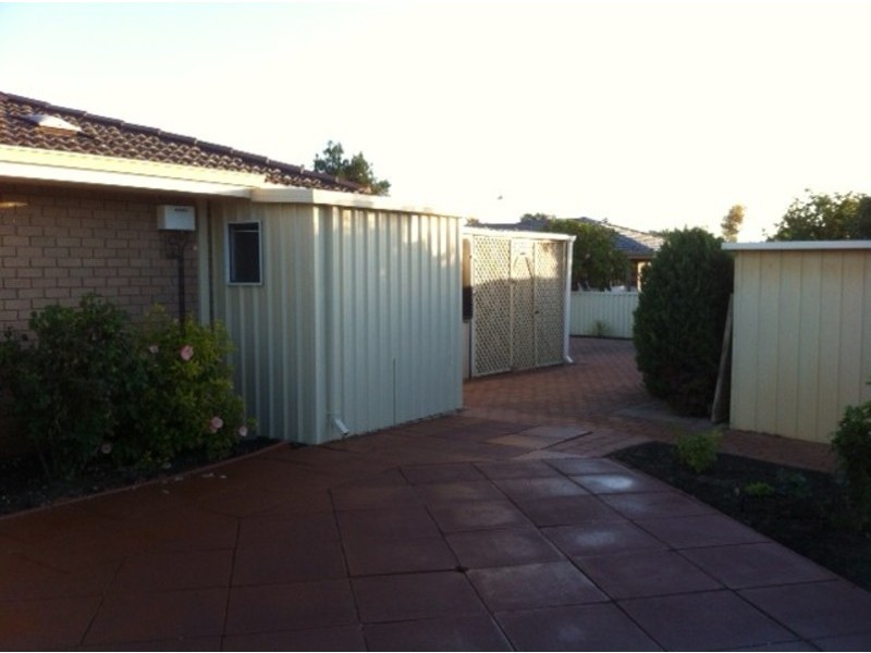 34 Quamby Place, Rockingham WA 6168