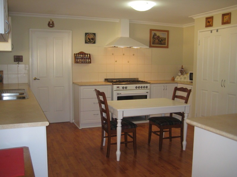 165 Maine Anjou Drive, Lower Chittering WA 6084