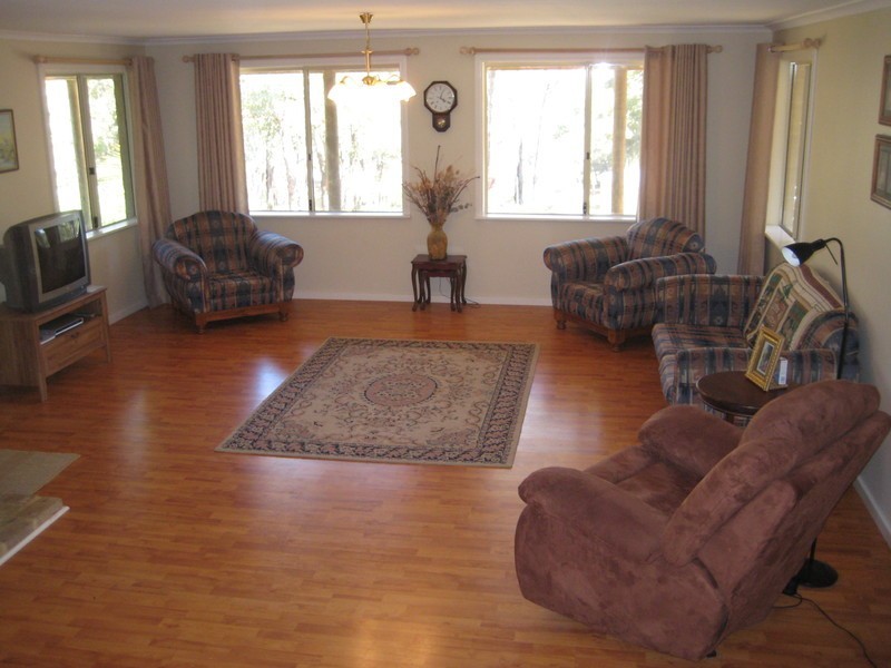 165 Maine Anjou Drive, Lower Chittering WA 6084