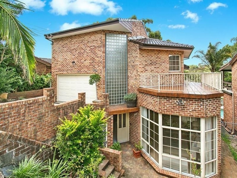 8 Moonbi Place, Kareela NSW 2232