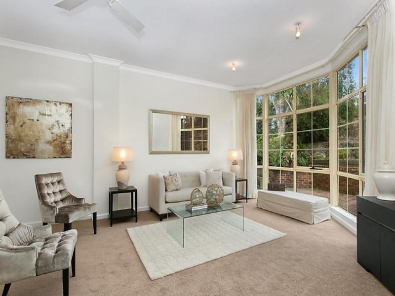 8 Moonbi Place, Kareela NSW 2232