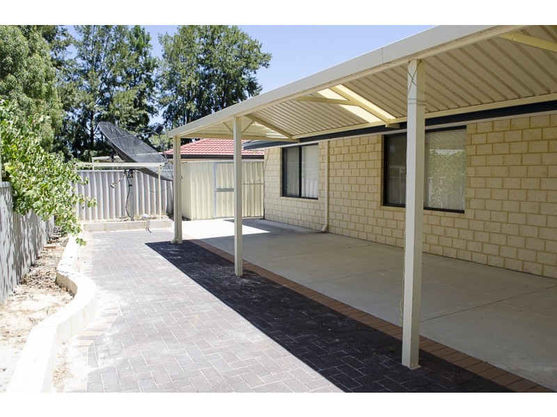7 Mudlark Close, Langford WA 6147