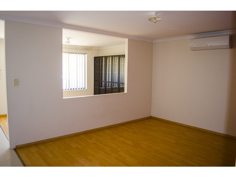 7 Mudlark Close, Langford WA 6147