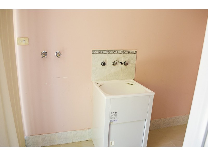 7 Mudlark Close, Langford WA 6147