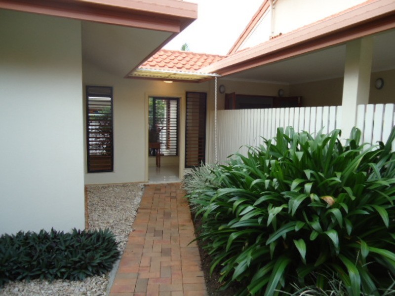 43 Stream Avenue, Kewarra Beach QLD 4879