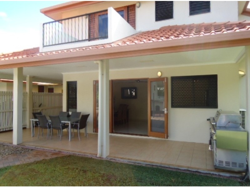 43 Stream Avenue, Kewarra Beach QLD 4879