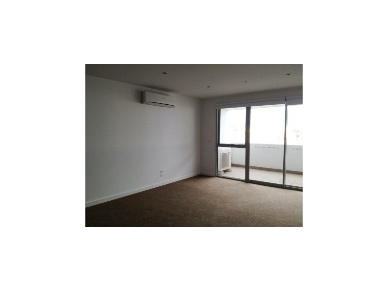 16/12 Crefden Street, Maidstone VIC 3012