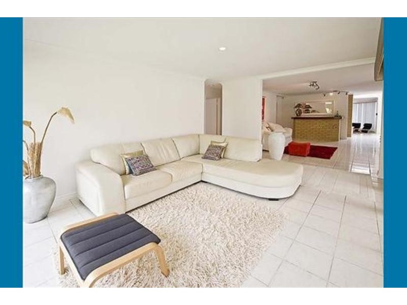 59 Kilkenny Circle, Waterford WA 6152