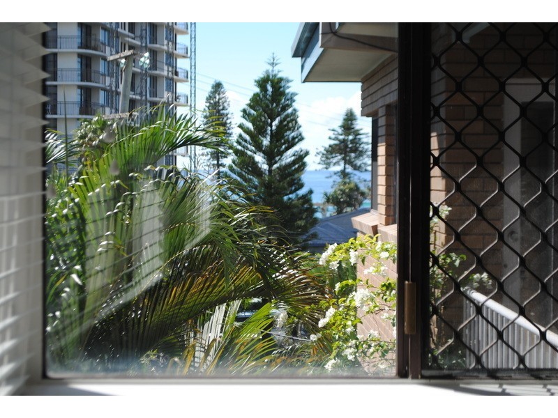 13/11 Old Burleigh Road, Surfers Paradise QLD 4217