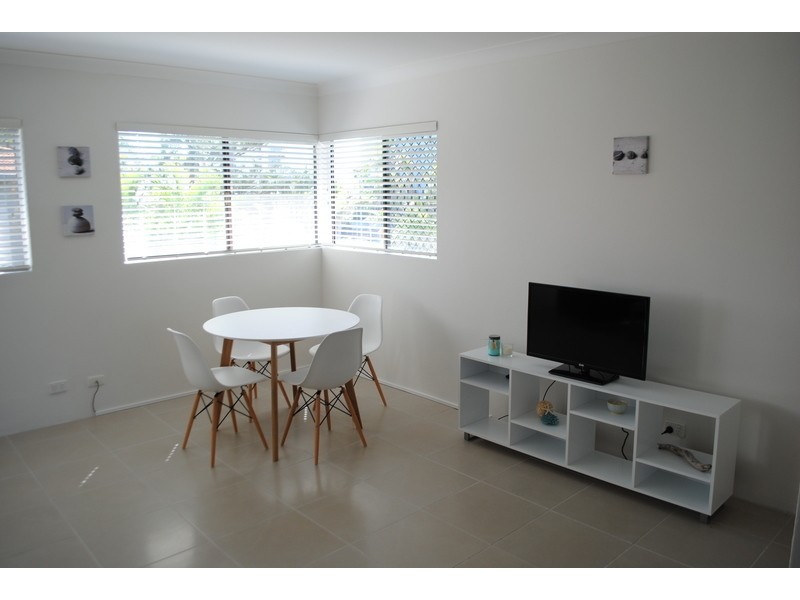 13/11 Old Burleigh Road, Surfers Paradise QLD 4217